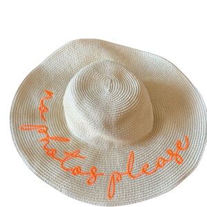 Previously owned by Kris Jenner Straw Sun Hat David & Young No Photos Please